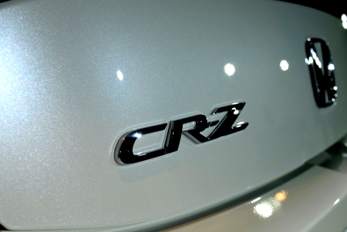 CR-Z9