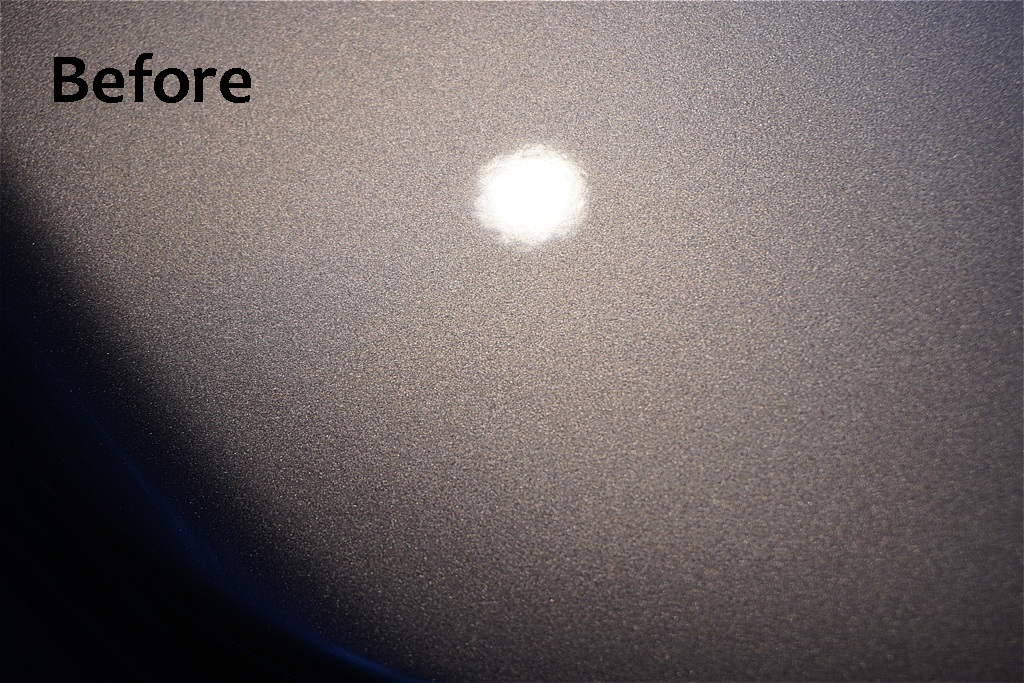 【塗装の曇り画像】仙台でレクサスRXのコーティングなら。新車時特有の塗装の曇りや微細なキズを専用LED照明下で確認。独自の磨き技術でこれらを一掃します。