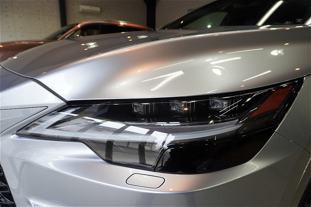 レクサスRXの施工事例。仙台・東北の気候に最適な高耐久セラミック。専門店の高度な下地処理で、新車以上の透明感と重厚な輝きを実現。