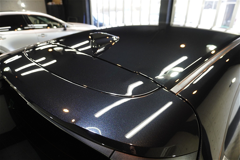 仙台のプロショップが手掛けるCX-5。樹脂パーツの白化を防ぐセラミック施工で、SUVらしい躍動感あふれる姿を美しく保ちます。