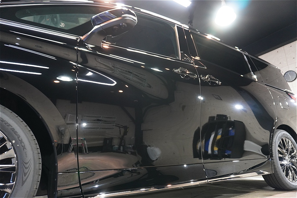 ヴェルファイアの施工事例。仙台・東北の環境下で、202ブラックの美しさを永く維持するための高耐久ガラスコーティングをご提供。