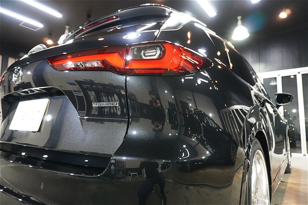 リボルト仙台が提案するCX-60の究極保護。低摩擦性能を備えたセラミック被膜が洗車傷を抑制し、新車以上のコンディションを永く維持。