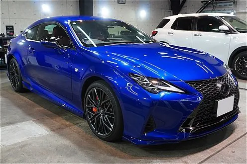仙台でボディコーティングを施工したレクサスRC。リボルトプロ・エクストリームによる艶やかなボディの仕上がり。
