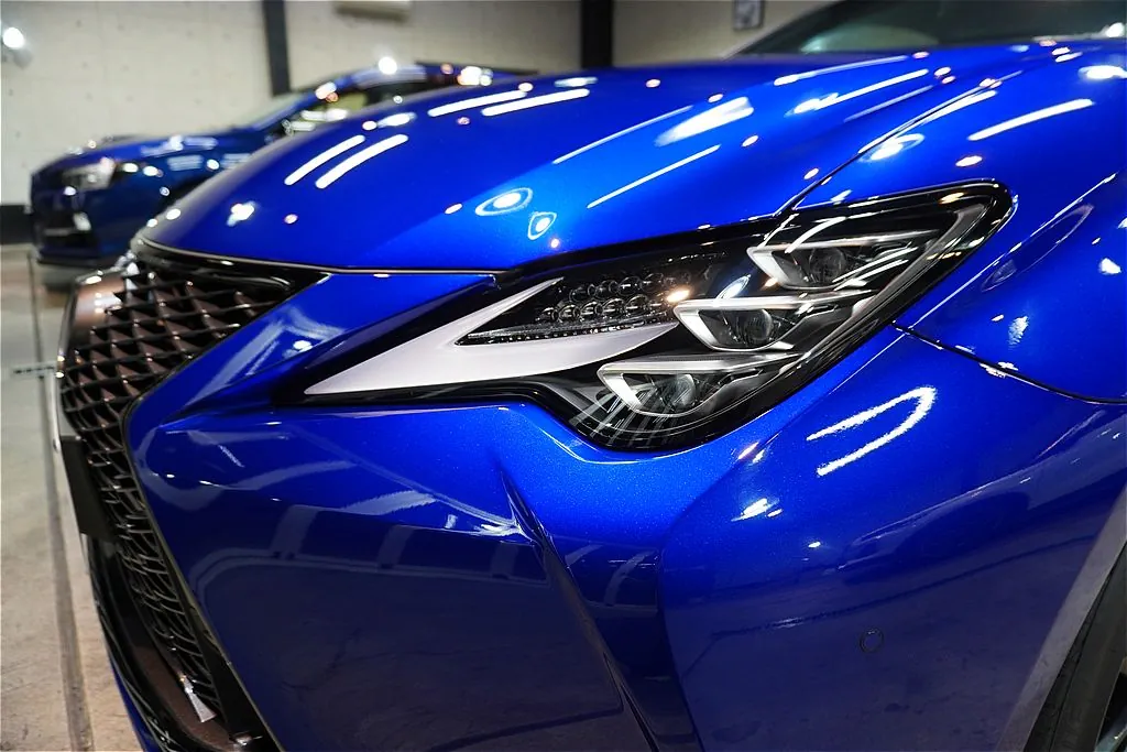 リボルトプロ・エクストリームを施工したレクサスRC。コーティング施工後のボディ表面。